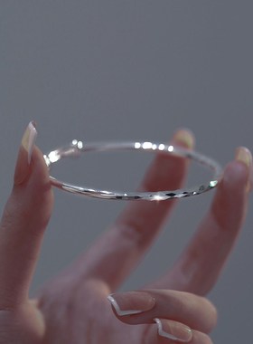 白铜镀银切面素手镯 轻奢小众设计精致古法高级感轻奢饰品可调节