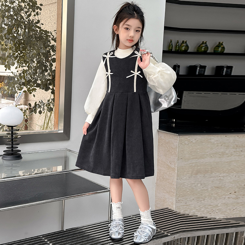 女童背带裙套装秋装2024新款大童韩版打底衫儿童时尚洋气早秋裙子