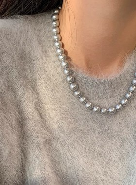清冷银灰色强光人造珍珠项链秋冬毛衣链轻奢女高级感卫衣配饰
