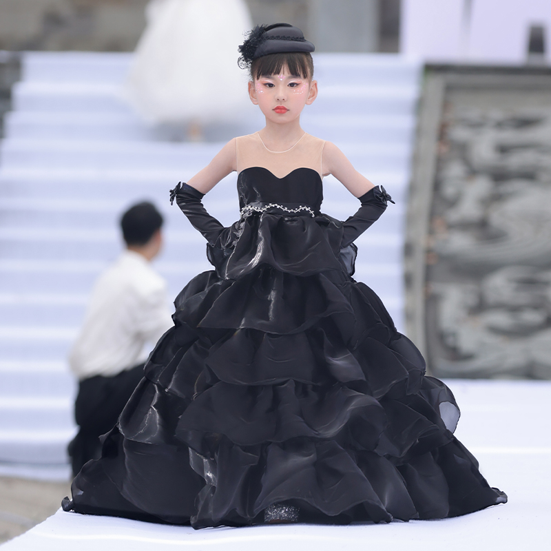 女童礼服2025新款轻奢小众高端儿童缎面公主裙主持人钢琴演出服夏