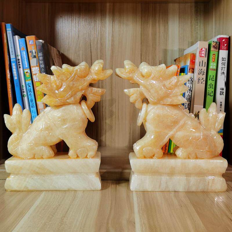 天然黄玉麒麟摆件绿色青玉石招财镇宅一对乔迁家居客厅装饰工艺品