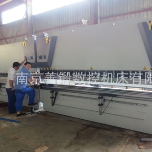 出口品质 数控 高精度100t3200 DS52S 双机联动数控折弯机