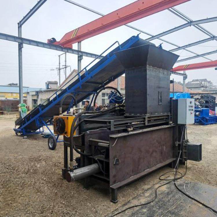 三缸蒜皮打包装袋机卧式玉米秸秆压块机牛羊饲料冬储打包机