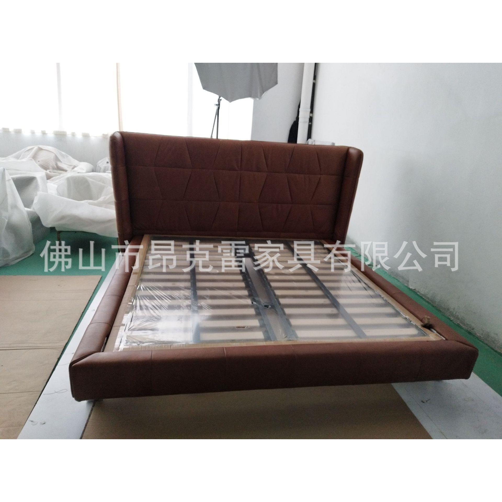 圣贝拉双真皮大床全部人头B001层式牛皮实木排骨架美复古成主卧人