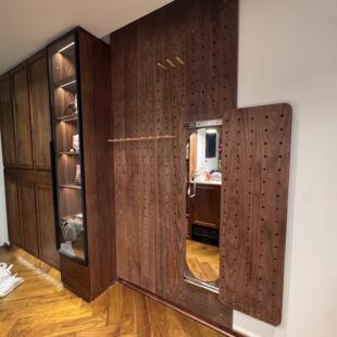 黑胡桃木白红橡木樱桃木实木洞洞板定制墙上置物架收纳整理陈列板