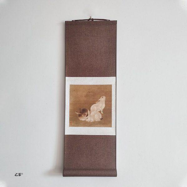 桔子格调 三兔图 兔年中古国潮法式新中式仿古挂画挂轴卷轴装饰画
