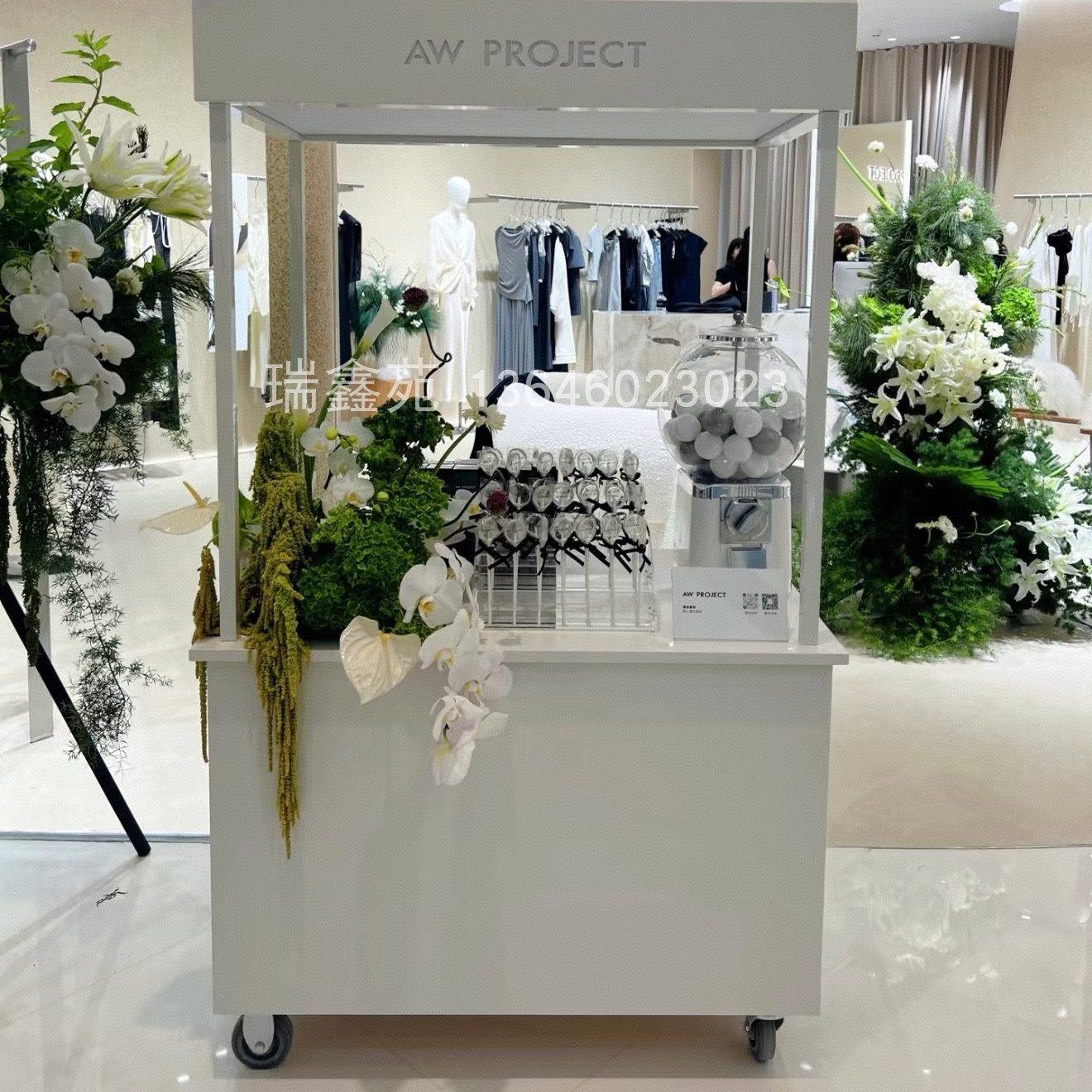 门店衣厨女装展示架大规模品牌花车展销引流活动展示柜移动促销台