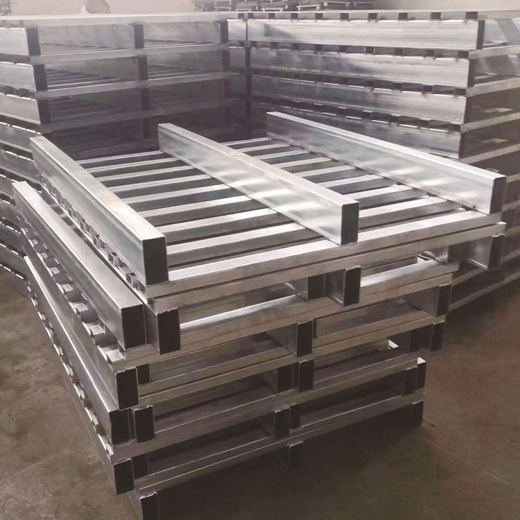 镀锌铁托盘川字型结构两面进叉可上货架镀锌管金属托盘现货