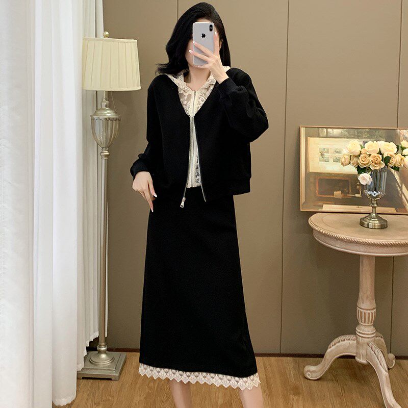 大码女装蕾丝拼接时尚套装女2024年新款秋冬季卫衣+半身裙两件套