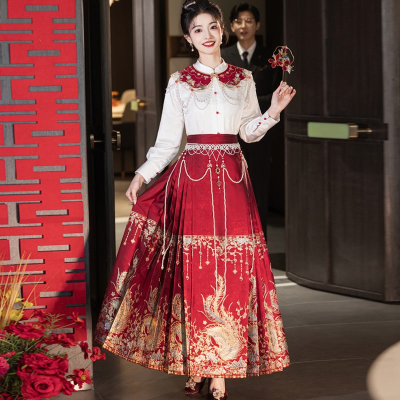 新中式红色马面裙敬酒服小个子汉服套装女结婚订婚礼服新年拜年服