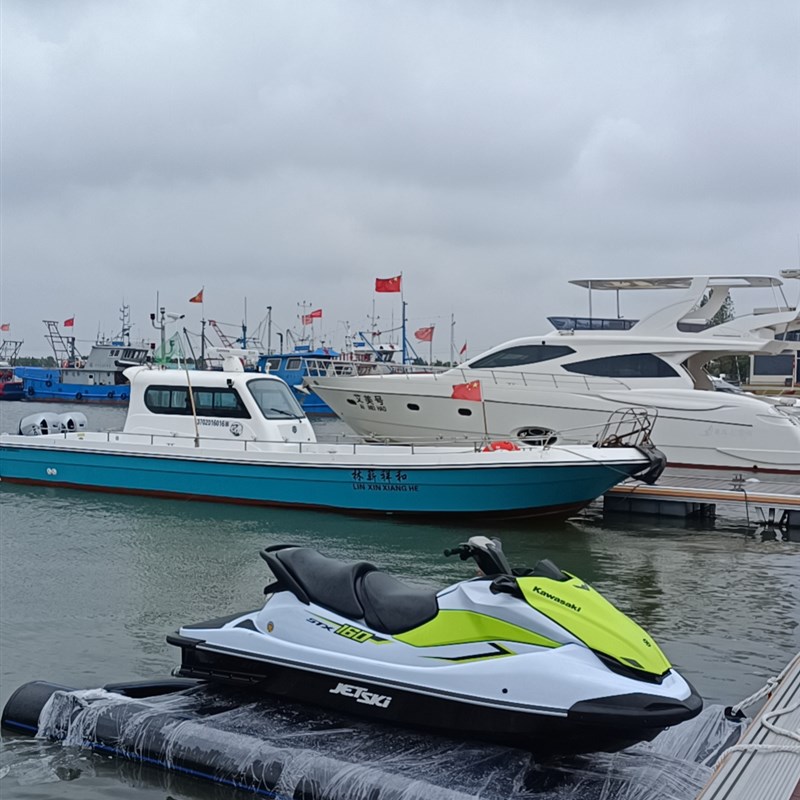 摩托艇浮台水上浮筒水上码头游艇冲锋舟造浪艇橡皮艇浮台移动船坞