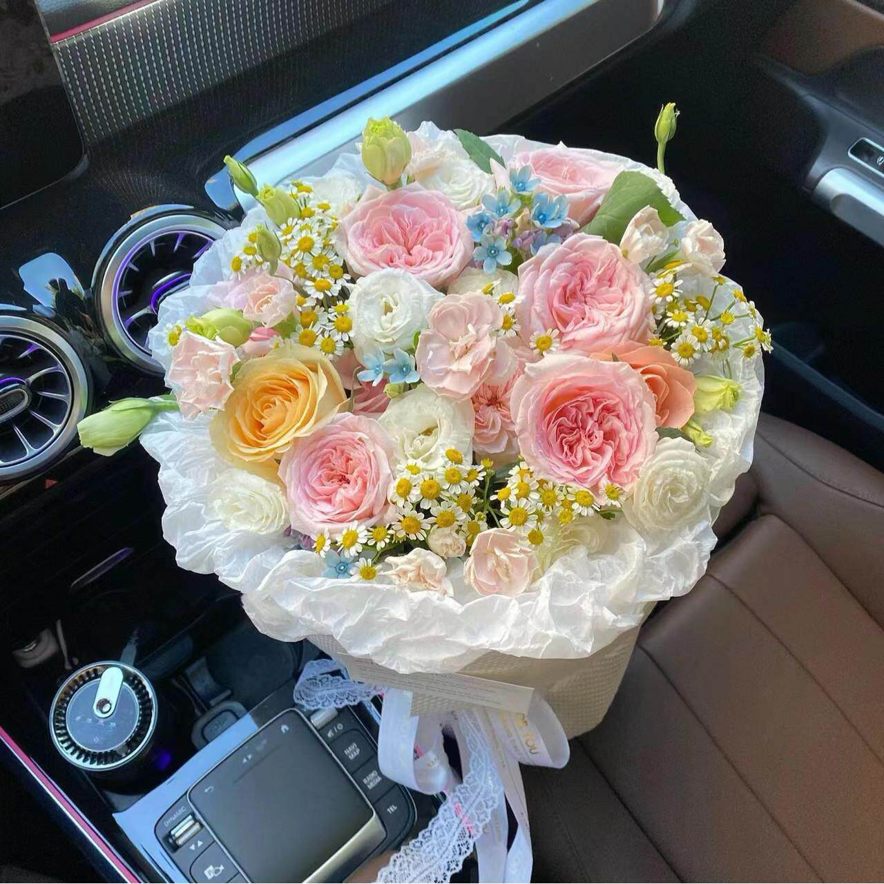 全国ins毕业花束小众鲜花速递同城配送女友混搭玫瑰深圳 北京上海