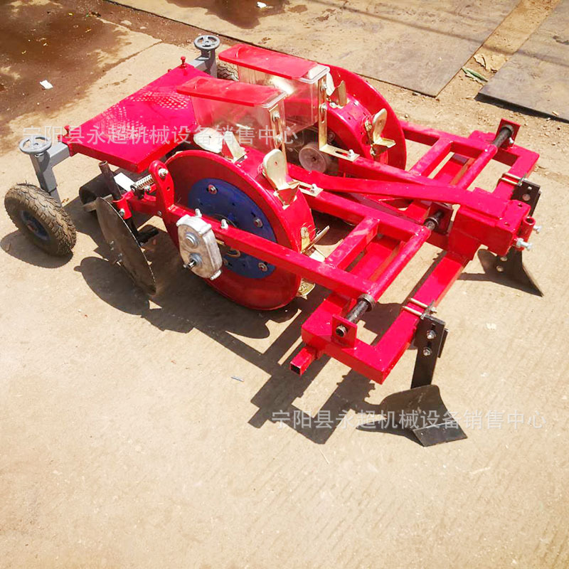 陕西手扶车带花生玉米谷物膜上播种机精播免间苗免破膜12马力带动