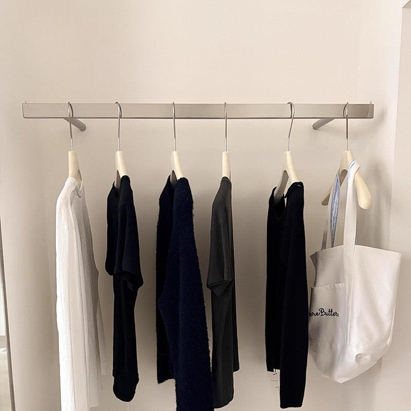 服装店展示架不锈钢方管壁挂式预埋上墙挂衣架韩系极简陈列货架子