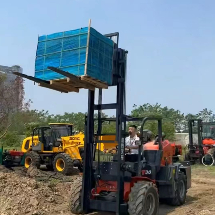 厂家现货吨越野叉车工地砖厂搬运车多功能越野叉车