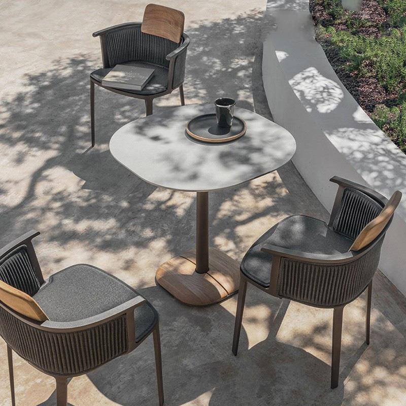 户外桌椅组合庭院防水防晒露天吧椅吧台单人休闲餐椅藤椅三件套