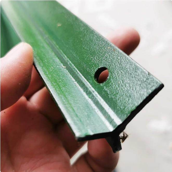 三角铁实心立柱铁丝网围栏杆防锈爬藤架Y型铸铁尖头柱支撑杆搭架,五金/工具,护栏/隔离栏,淘宝优惠券,粉丝福利购,淘宝优惠卷