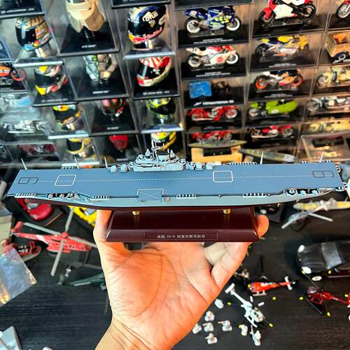 1:1000埃塞克斯号航空母舰合金摆件静态成品舰船模型含30架战机