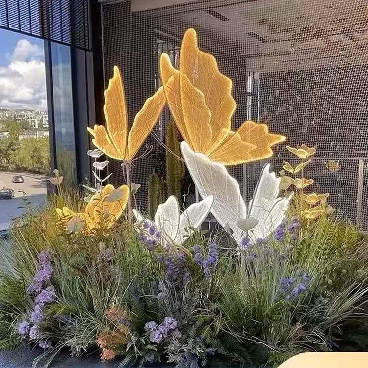 婚庆道具发光蝴蝶翅膀挂件吊顶装饰婚礼吊灯路引摆件商场美陈软装