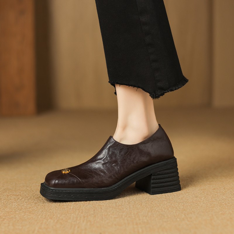25春新款真皮厚底棕色英伦风小皮鞋女粗跟M松糕底方头羊皮懒人单