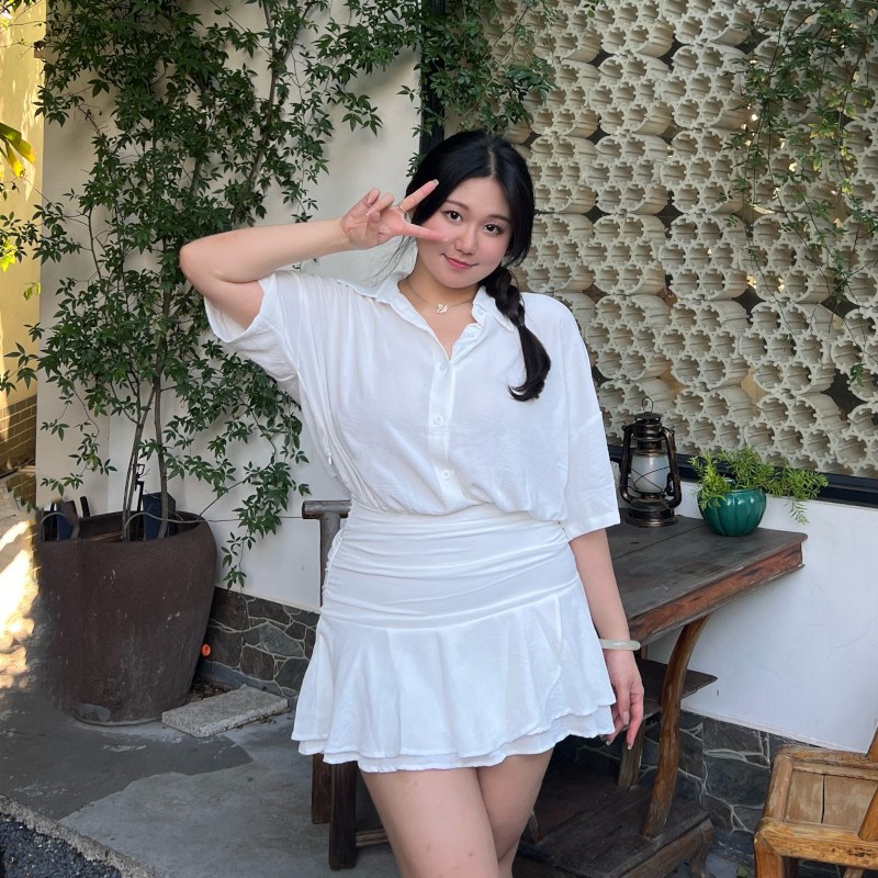 大码胖mm白色衬衫连衣裙假两件收腰显瘦荷叶边短裙微W胖约会穿搭