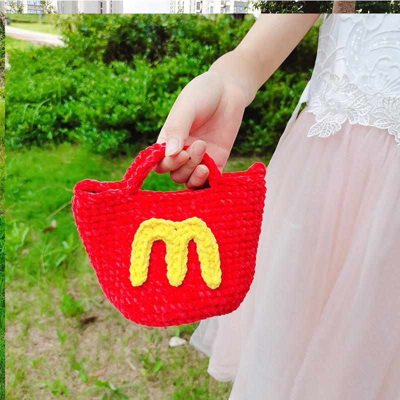 手工钩织草莓包麦当当雪尼尔小花编织成品儿童卡通,服饰配件/皮带/帽子/围巾,DIY编织材料包,淘宝优惠券,粉丝福利购,淘宝优惠卷