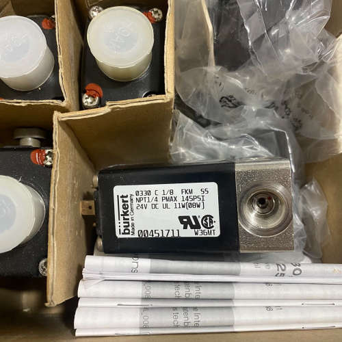 德国宝德电磁阀0330 C 1/8 FKM 55，物料号00议价