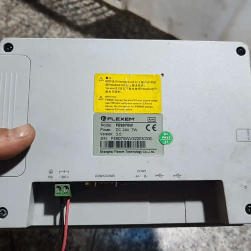 繁易触摸屏：FE6070W 功能正常 成色如图 已通电运行议价