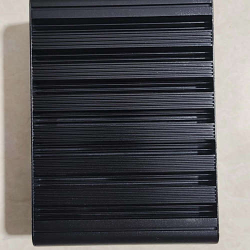 占美高科 EPIC-Ni3工控机，拆机件，成色几乎全新，外观议价