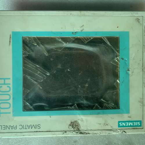 西门子6AV6 642-0BA01-1AX1，成色实物拍摄（议价