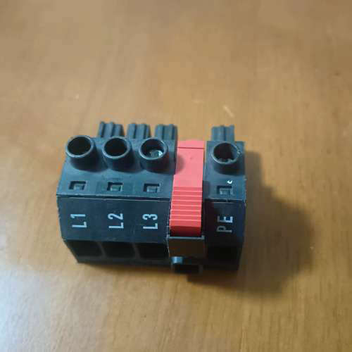 原装正品西门子变频器g120，西门子接线端子。大，中，小三个议价