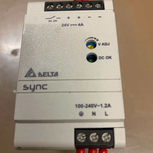 台达导轨开关电源 DRS-24V100W1AR，几乎全新，实议价