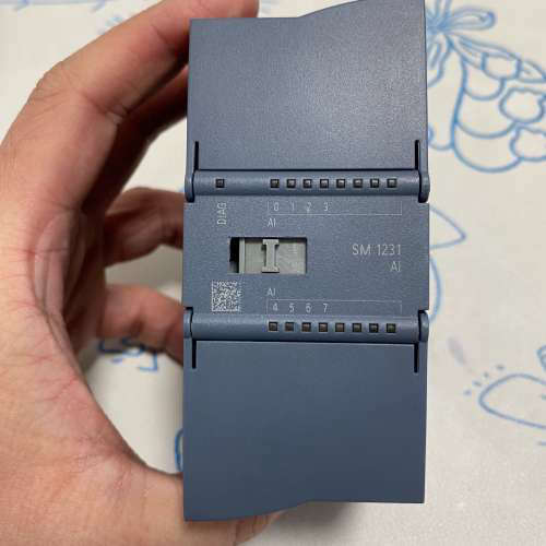 西门子SM1231 AI模块，型号6ES7 231-4HF3议价