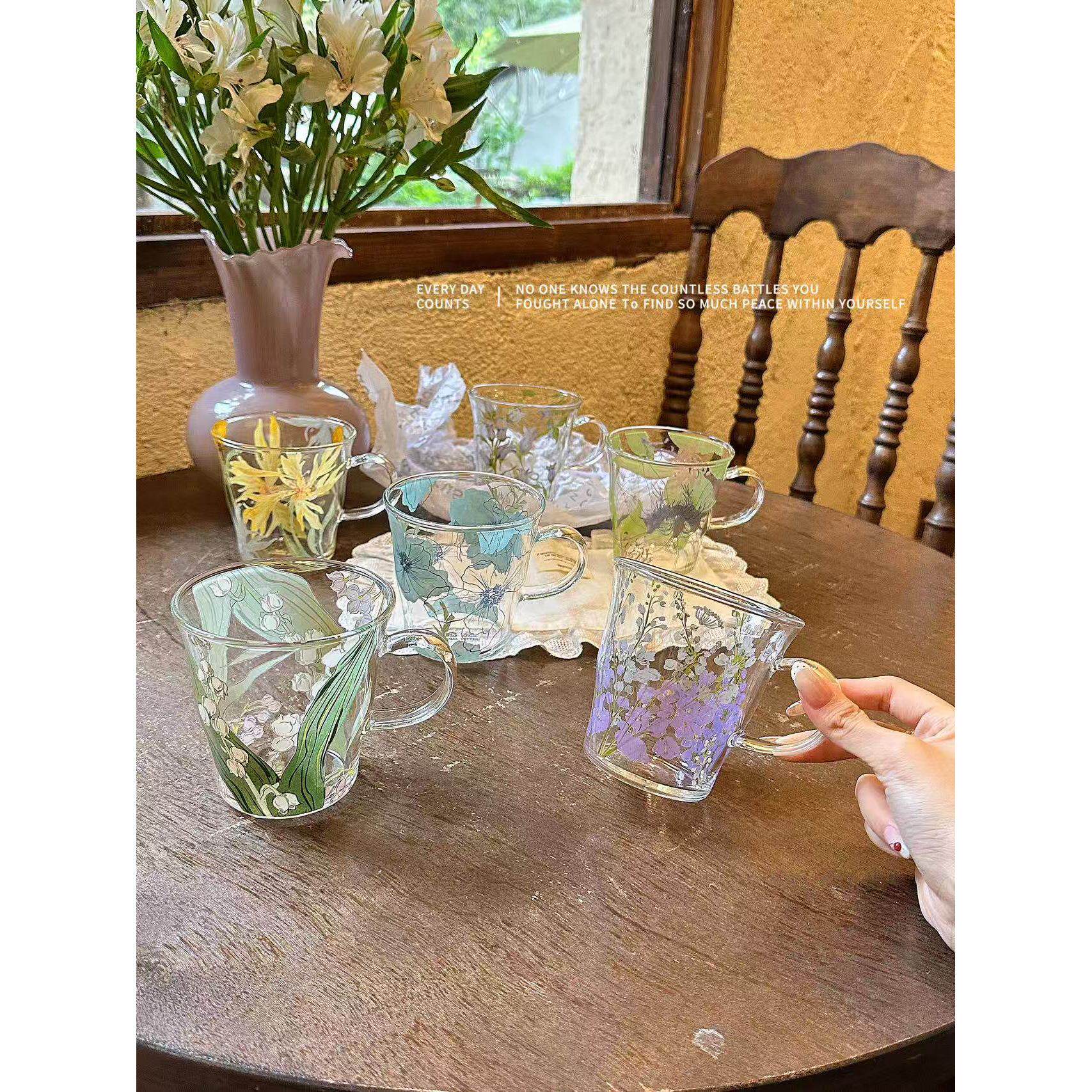 高颜值花卉玻璃杯带手把耐热高硼硅大容量牛奶早餐果汁杯家用礼物