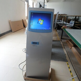 19寸立式智能触控终端机带刷卡医院银行景区社区服务信息查询设备