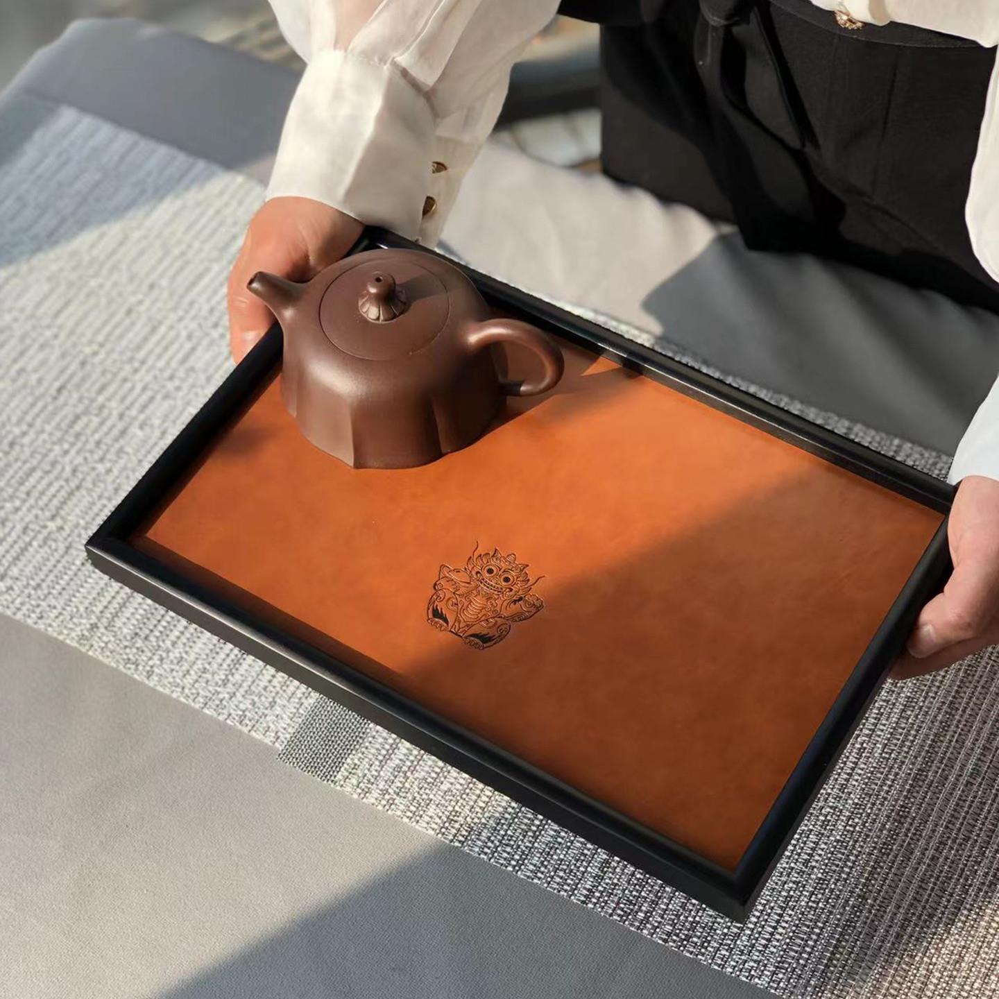 北欧风格实木皮雕托盘 玄关家居摆件展示托盘 可定制貔貅图案带轮