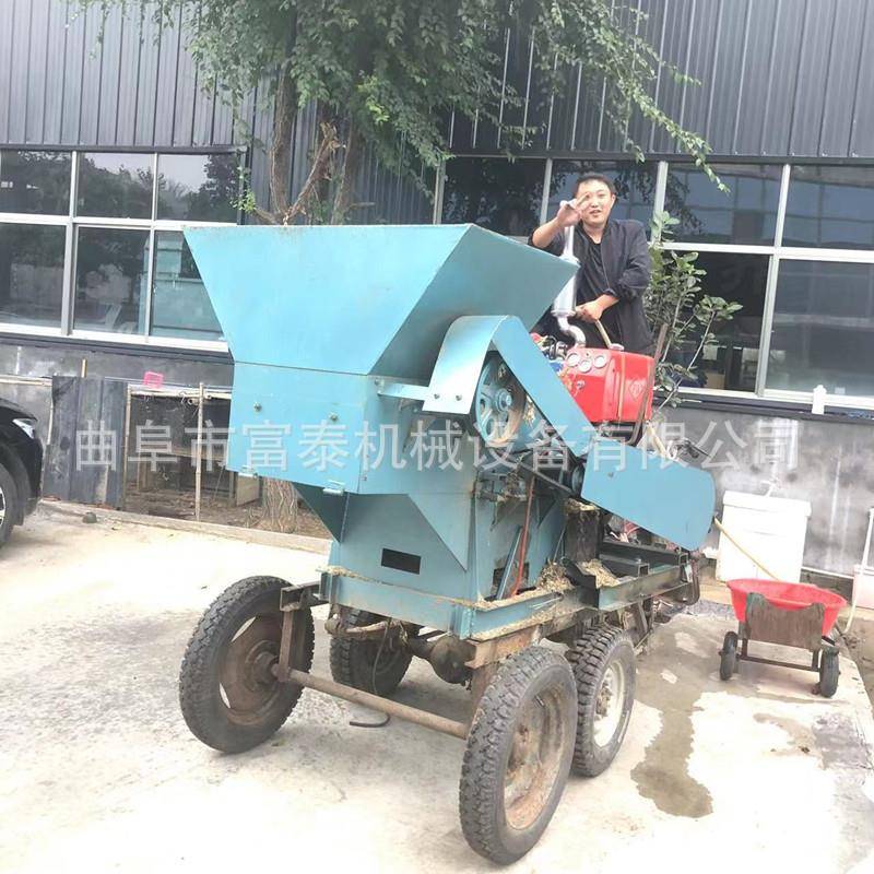 苜蓿草玉米秸秆打糠机花生壳核桃壳粉碎机中草药桔梗打粉机