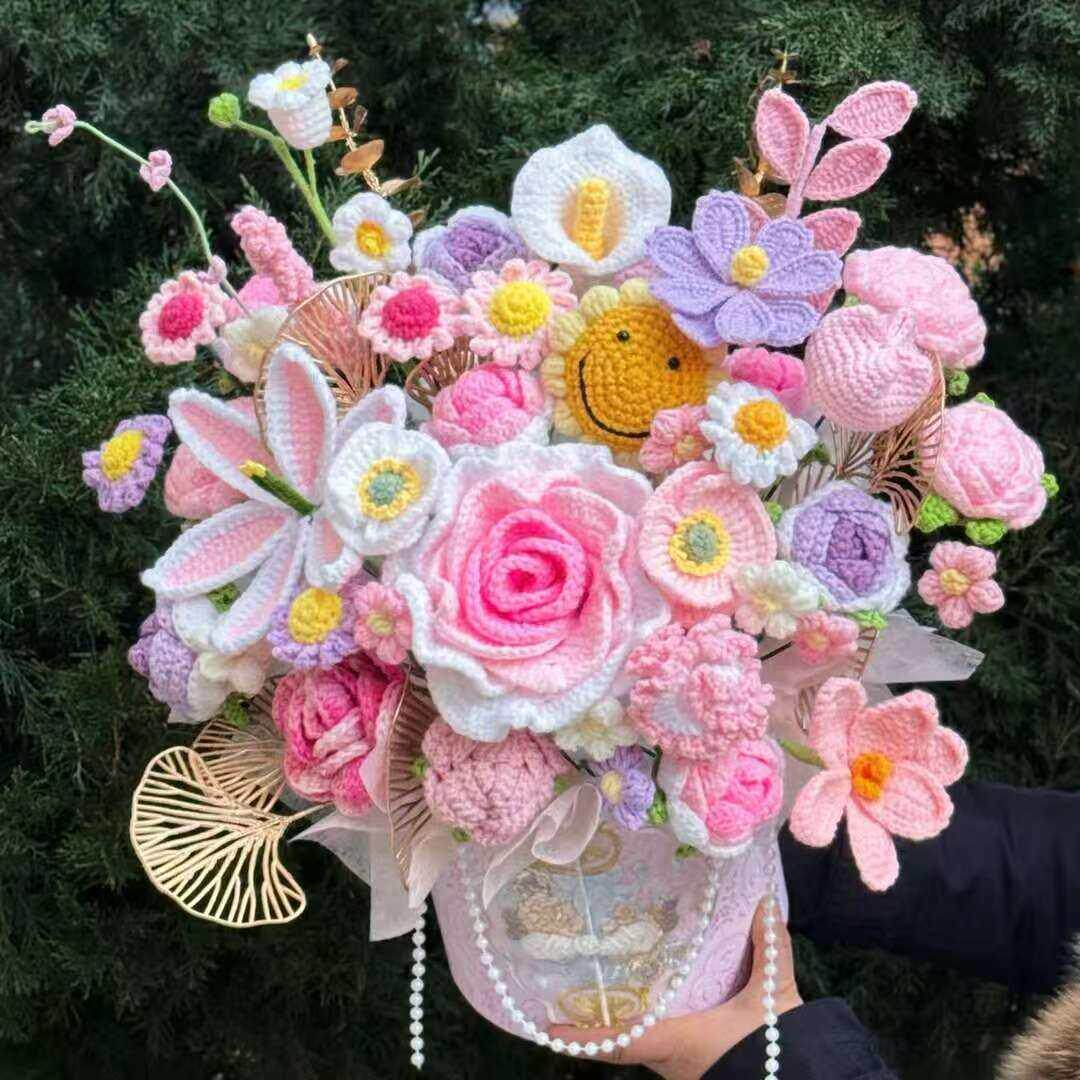 创意毛线花束抱抱桶 心怀浪漫主题花束 生日节日礼物摆件