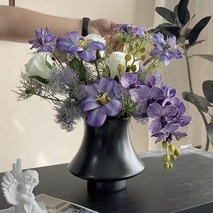 北欧风现代创意桌面陶瓷花瓶家居小摆件装饰品蝴蝶兰文心兰花盆