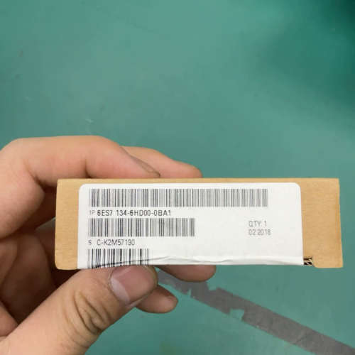议价PLC模块，型号6ES7 134-6HD00-0BA1