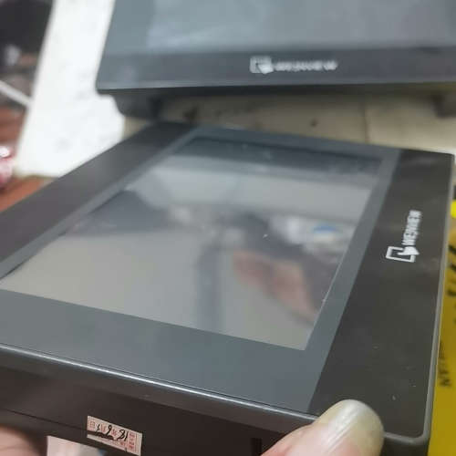 威纶TK6071IP屏幕。成色漂亮如图所示。。议价