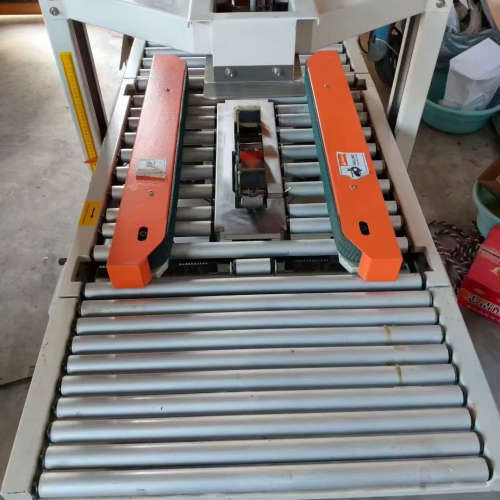 鼎业封箱机 FXA-6050S，设备成色还可以，功能正常，运议价