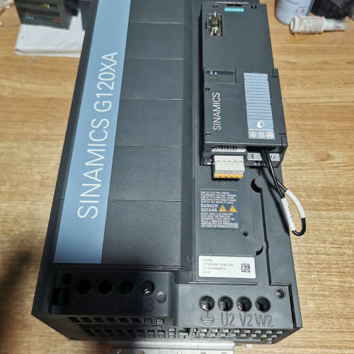 变频器6SL3220-1YD36-0CB0，37KW，议价