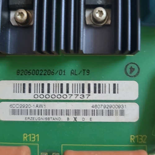 议价6DD2920-1AW1线路板，实物如图，成色不错，有