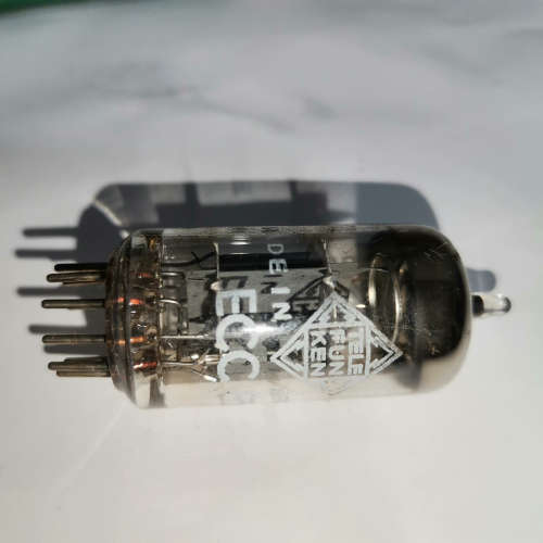 ECC85电子管。德国德律风根制造。测试指标平衡。瘦环。议价