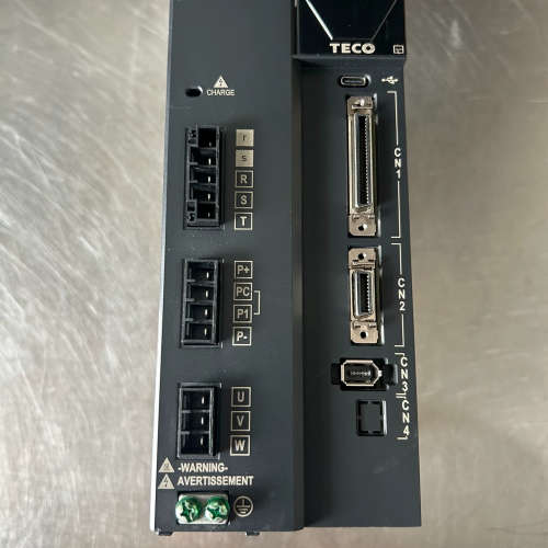 东元伺服驱动器JSDG3-75A3，全新未使用，直流电单相供议价