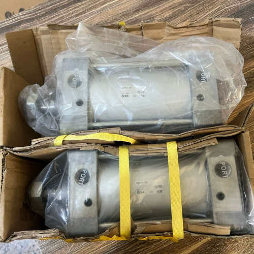 标准气缸MDBB100-100Z，350，剩下2个议价