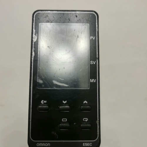温控仪E5EC-RR2ASM-800正常件，功能正议价