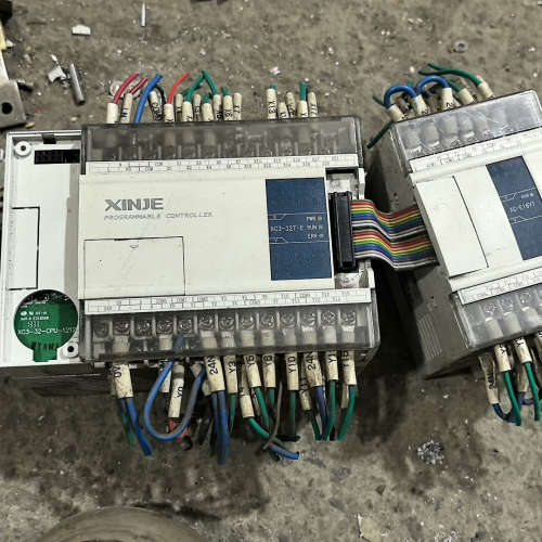 信捷PLC  XC3-32T-E  版本 v3.3  带扩展议价