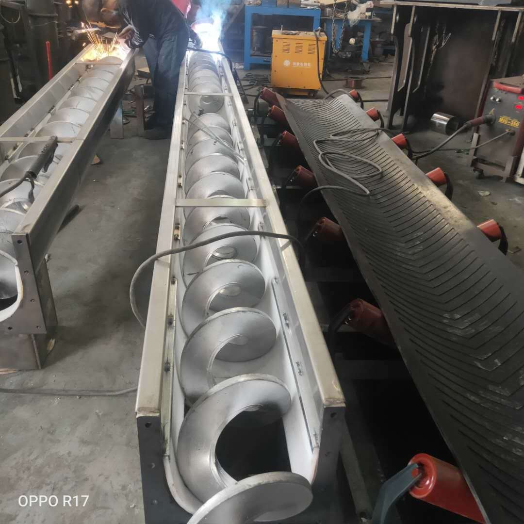 污泥环保输送机泥饼污泥输送机污泥管式提升机304不锈钢输送机